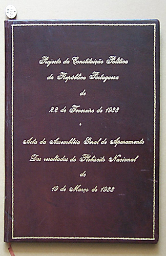 Capa do projecto de Constituição de 1933