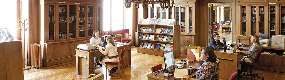Biblioteca Passos Manuel