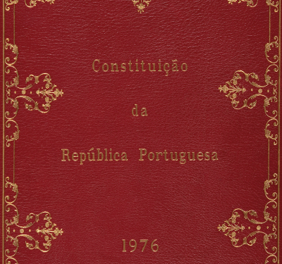 Documento com título revisão constitucional
