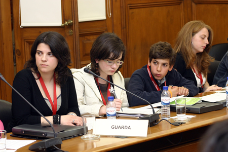 Reuni&atilde;o da 1.&ordf; Comiss&atilde;o, presidida pelas Deputadas Maria J&uacute;lia Car&eacute; (PS) e  Alda Macedo (BE) - Assembleia da Rep&uacute;blica, em 08.05.2006