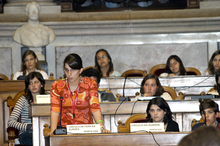 Per&iacute;odo Antes da Ordem do Dia (PAOD): deputados apresentam perguntas, Assembleia da Rep&uacute;blica, em 08.05.2006