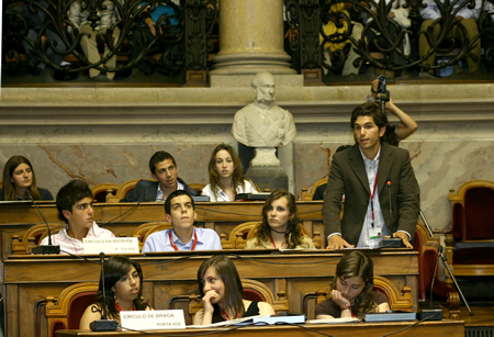 Per&iacute;odo da Ordem do Dia (POD): Apresenta&ccedil;&atilde;o de propostas de altera&ccedil;&atilde;o e debate da Recomenda&ccedil;&atilde;o,  Assembleia da Rep&uacute;blica,  em 08.05.2006