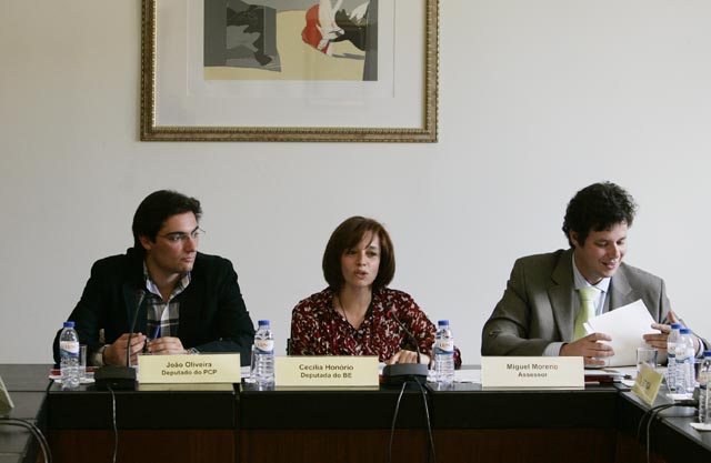 Mesa da 5.ª Comissão, Deputada Cecília Honório (BE) e João Oliveira  (PCP)