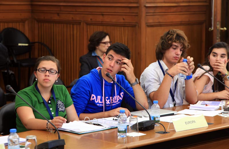 Parlamento dos Jovens | Sessão Nacional Secundário | 1.ª Comissão
