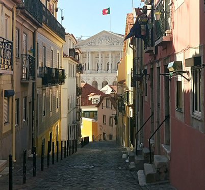 Vista da fachada do Palácio de S. Bento
