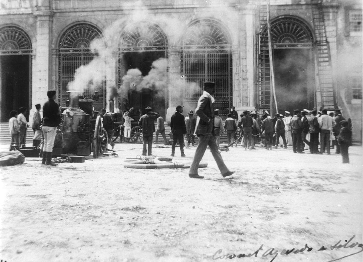 Incêndio no Parlamento em 1895